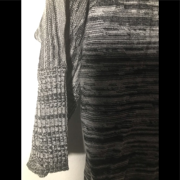 Seductions Cardigan - Picture 9 of 11